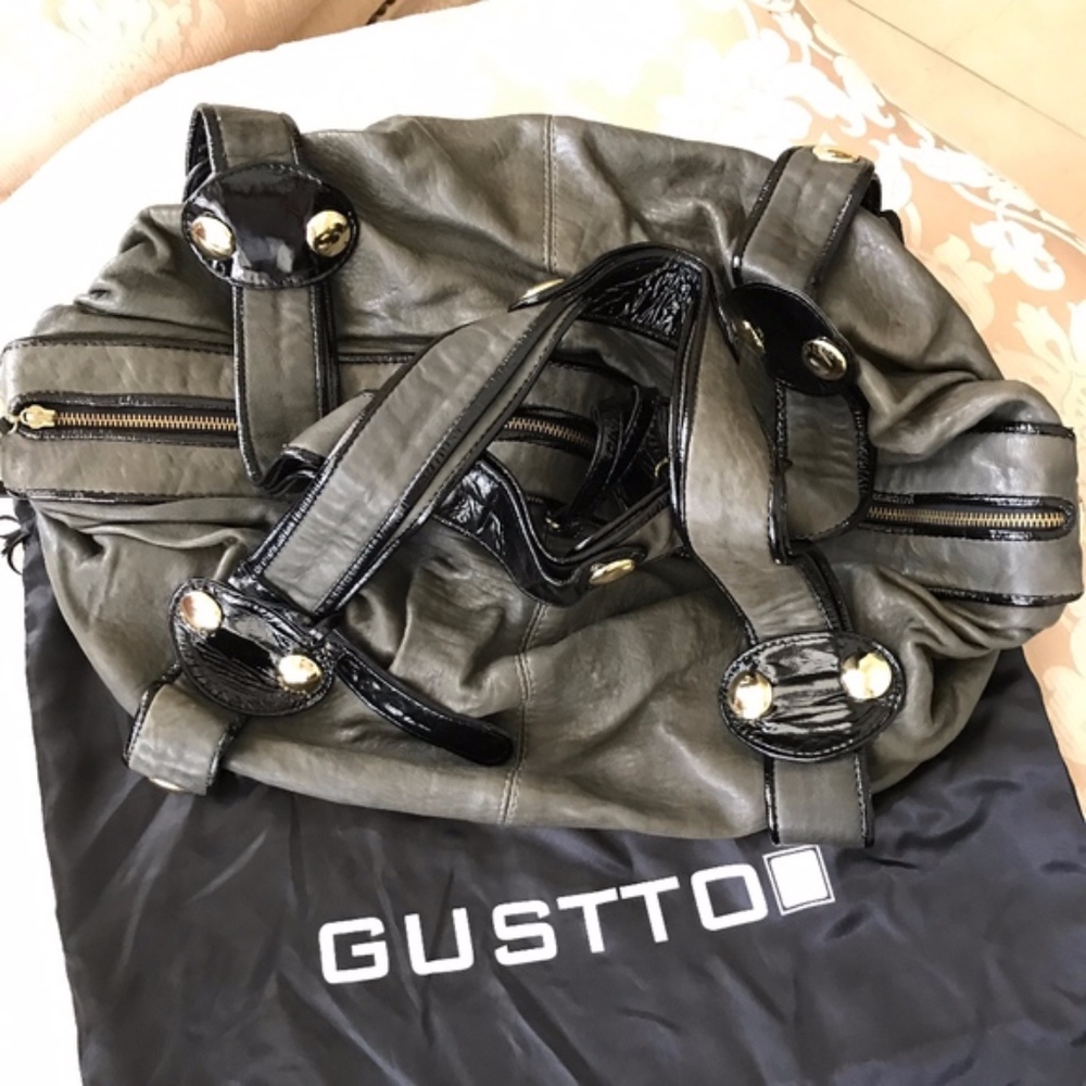 Gustto Baca Shoulder Bag